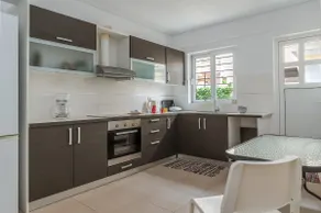 Elvita Spata Luxurious Villa - Image 3