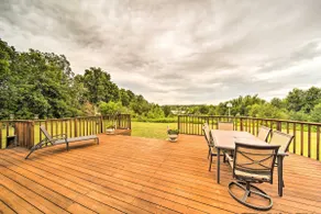 Rustic Keosauqua Gem: Fire Pit & Lake Sugema Views - Image 3