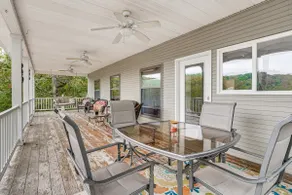 Waterfront Beaver Lake House w/ Deck & Fire Pit! - Image 3
