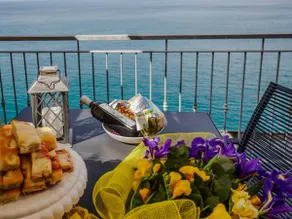 La Lampara Sea View Terrace Apartment with AC - Image 4