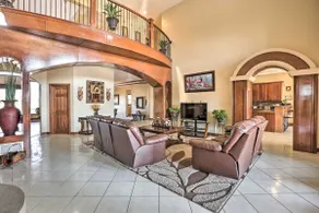 Luxe Hudson House w / Mtn Views - 30 min till Denver! - Image 2