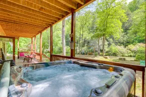 Privat Cartecay River House m / Hot Tub & Game Room - Image 2
