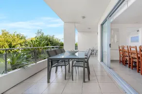 1 Alpha Huge wrap-around balcony - all on one level - garden outlook - Image 4