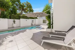 1 Alpha Huge wrap-around balcony - all on one level - garden outlook - Image 5