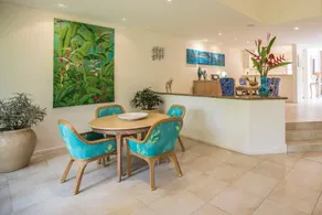 Hermosas vistas al jardín, gran piscina de Villa, espaciosa y familiar - Image 3