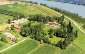 Beautiful home in Taglio di Po, Reggio Emilia - Image 2