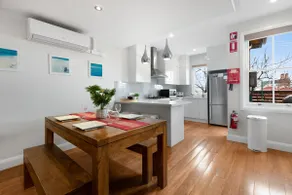 Coogee House - footsteps from the Beach! - Image 2