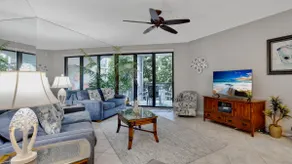 << CONCH I TREETOPS @ THE BEACH >> Beach Condo / Pool + LAST NØGLE TJENESTER ... - Image 5