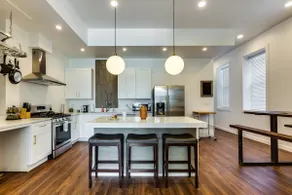 Chicago River West 4 Bedroom / 3 Bathroom - Image 2