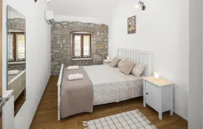 Four-Bedroom Apartment In Nova Vas - Image 5