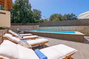 All season-sun villa, private pool,near amenities - Image 2