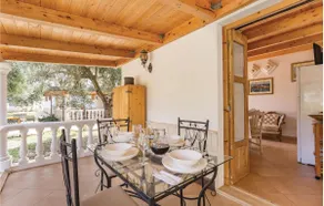 Villa Antonia - Image 2