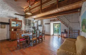 Segalare Farmhouse - Image 3