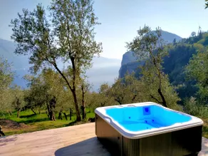 Villa Vagne 2A Holideal Lake view Apartment - Image 5