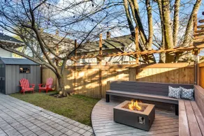 Ballard Locks & Market St | Fire Pit Courtyard · Chef's Kitchen | Designer Loft - Image 2