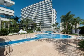 Bel appartement familial près de la plage. Piscine / Wifi - Location réservée familles - Image 3