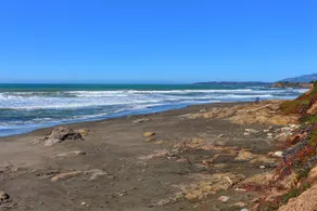 A Seaside Escape - Image 5