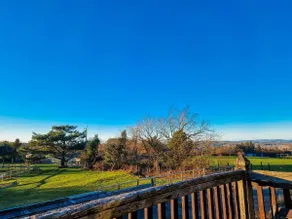 Peaceful Farm Stay Near Gower Beaches - Sleeps 4 - Image 3
