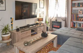 Nice Home In Campagnan - Image 5
