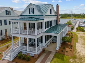 Harborside 5 with Southern Living Life Style - Image 3