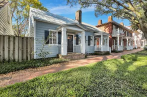 Cool Designer Cottage on Jones by Lucky Savannah - Image 2