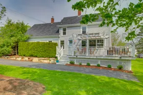 Rockland Home w / Deck 5 Minuten zur historischen Innenstadt! - Image 2