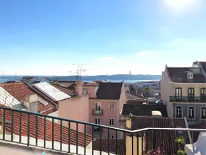 City View Apt with a Private Rooftop - Central - Image 5