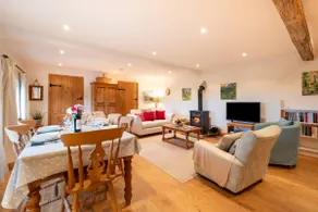 3 Bed in Wadhurst oc-tw665 - Image 3