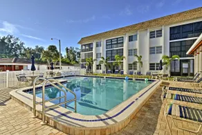 Siesta Beach Condo. Uppvärmd pool. - Image 3