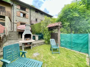 Ferienwohnung mit Grill, Terrasse und Garten | Naturblick | Haustiere erlaubt - Image 2
