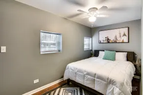 Loft-Like Wicker Park 2 Bed Condo Steps from CTA - Image 5