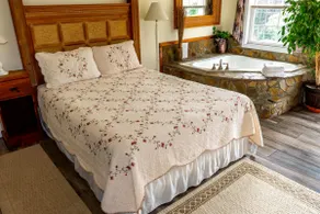 Chimney Rock Inn - Mimosa - Image 5