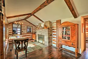 Macungie Cabin w/ Fireplace Near Bear Creek Skiing - Image 2