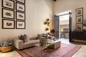 Villa Blanca | Stylish Colonial in Best Location - Image 4