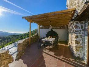 Los Corrales - Image 2