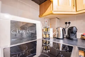 Traditional Irish Townhouse in the Galway Dockland - Image 5