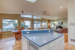 Pacific Ocean Blue: Coastal Retreat w/ Ocean Views - Image 2