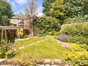 The Old Barn - Image 3