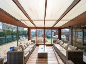 Luxury coastal villa with jacuzzi & sauna - Image 2