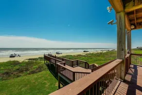 The Estate: Huge Beachfront Home with Ocean Views - Image 3