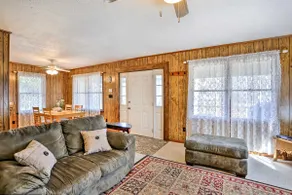 Lake Waccamaw Home w/ Fenced Yard & Shared Pier! - Image 5