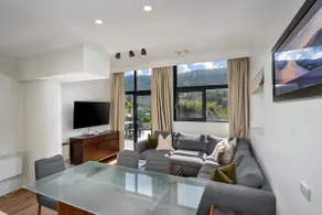 Lantern 34 - 2 Bedroom Terrace with 1 carpark - Image 2
