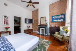 Quaint 1850s Garden District 1BR Flat w/Courtyard - Image 4