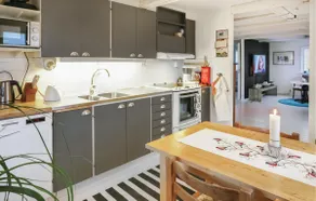 Awesome Home In Östra Sönnarslöv - Image 5