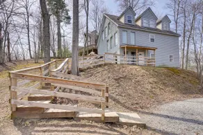 'Snowed Inn' Cozy Winterplace Ski-In/Ski-Out Cabin - Image 3