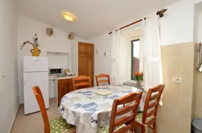 Apartment Stari Grad - Image 4