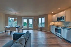 Airy Home Near Anacortes w/ San Juan de Fuca Views - Image 5
