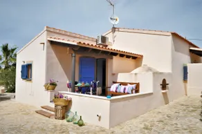 We are Alessandra (2) House for 2 in Sant Francesc - Image 5