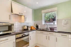 2 Bed in Charmouth oc-wy395 - Image 3