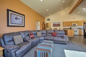 Moab Townhome w/ Pool Access + Stunning Mtn Views! - Image 5